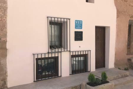 مورا دي روبيلوس La Casita Del Castillo المظهر الخارجي الصورة